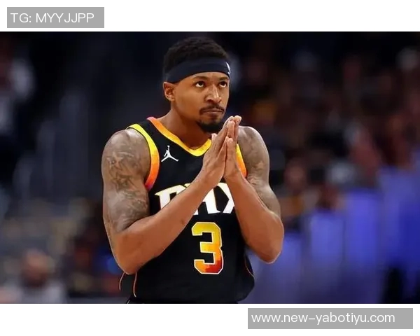 快船季前赛对阵广州龙狮比尔因膝伤缺席其他球员全力出战